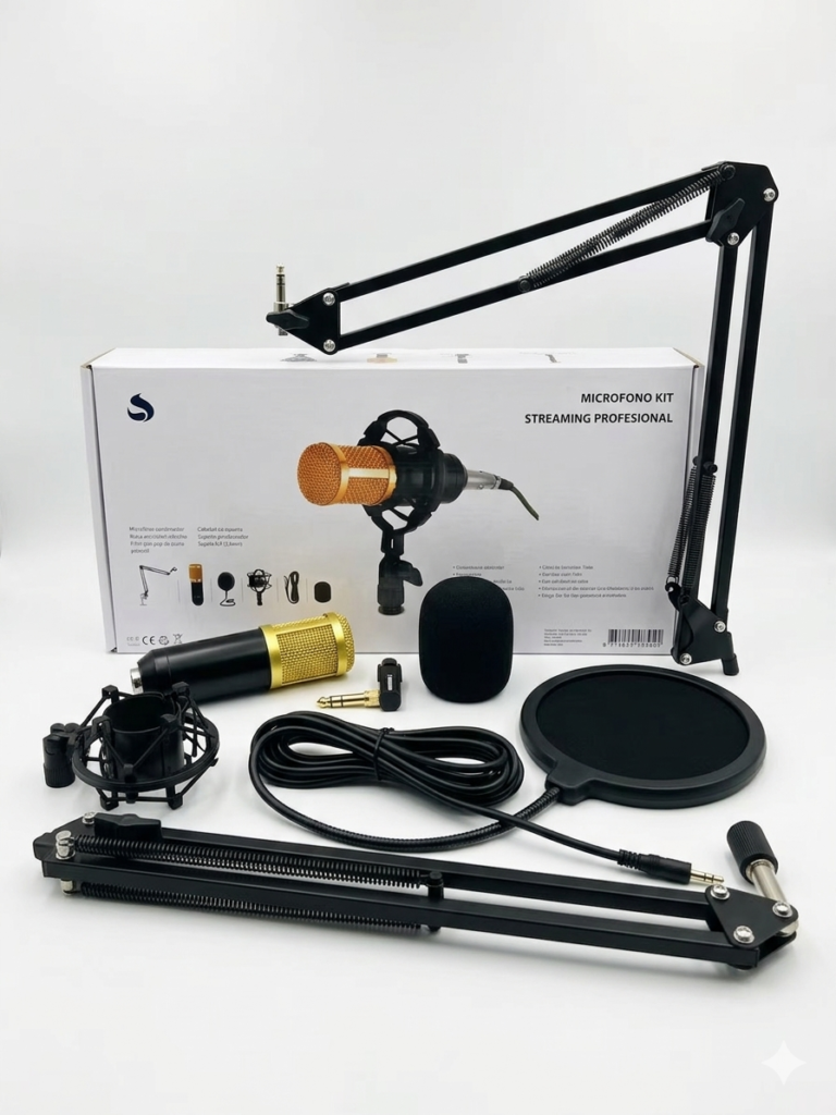 Kit de micrófono condensador SUONO con brazo articulado, soporte, filtro antipop y cables sobre fondo blanco.