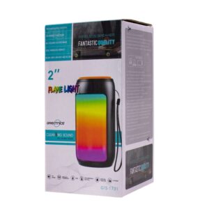 Parlante Bluetooth cilíndrico RGB modelo GTS-1731 con su caja de empaque original y detalles técnicos.