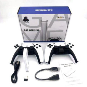 Caja de consola retro Game Stick M15 con dos controles inalámbricos blancos y negros y accesorios