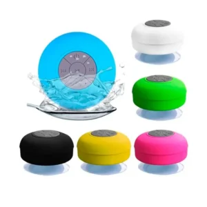 Colección de parlantes Bluetooth circulares resistentes al agua en varios colores vibrantes.